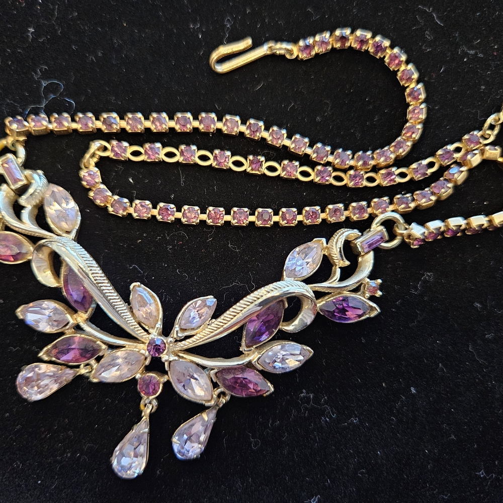Elegant Vintage Gold and Purple Necklace